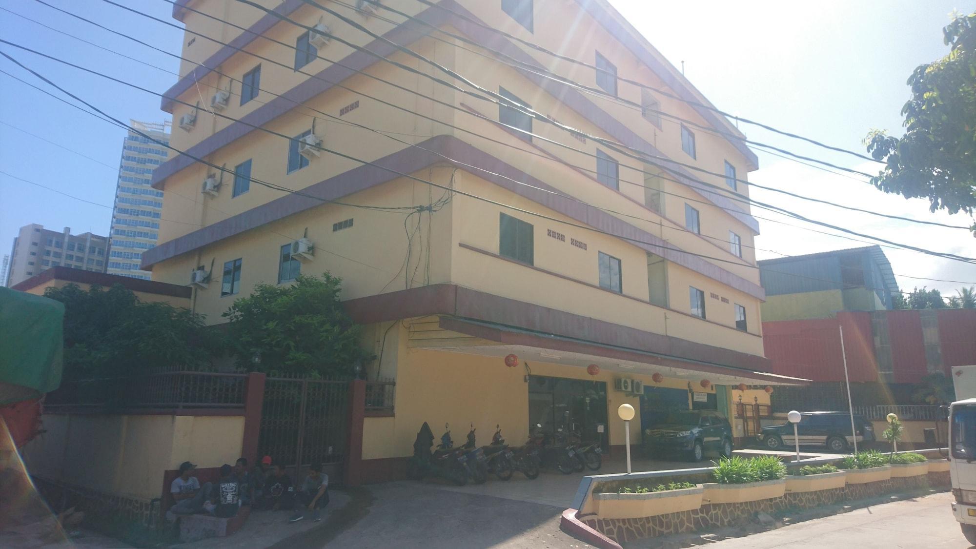 Hotel Pelita Terang Nagoja Zewnętrze zdjęcie