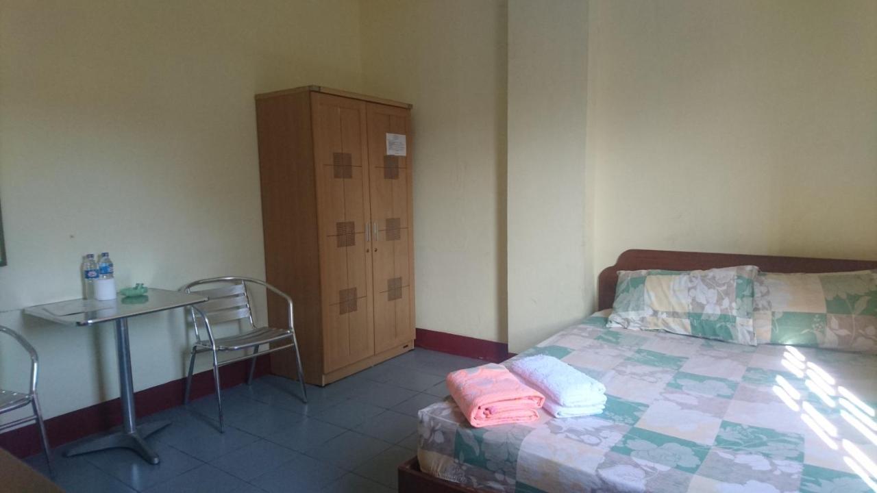 Hotel Pelita Terang Nagoja Zewnętrze zdjęcie